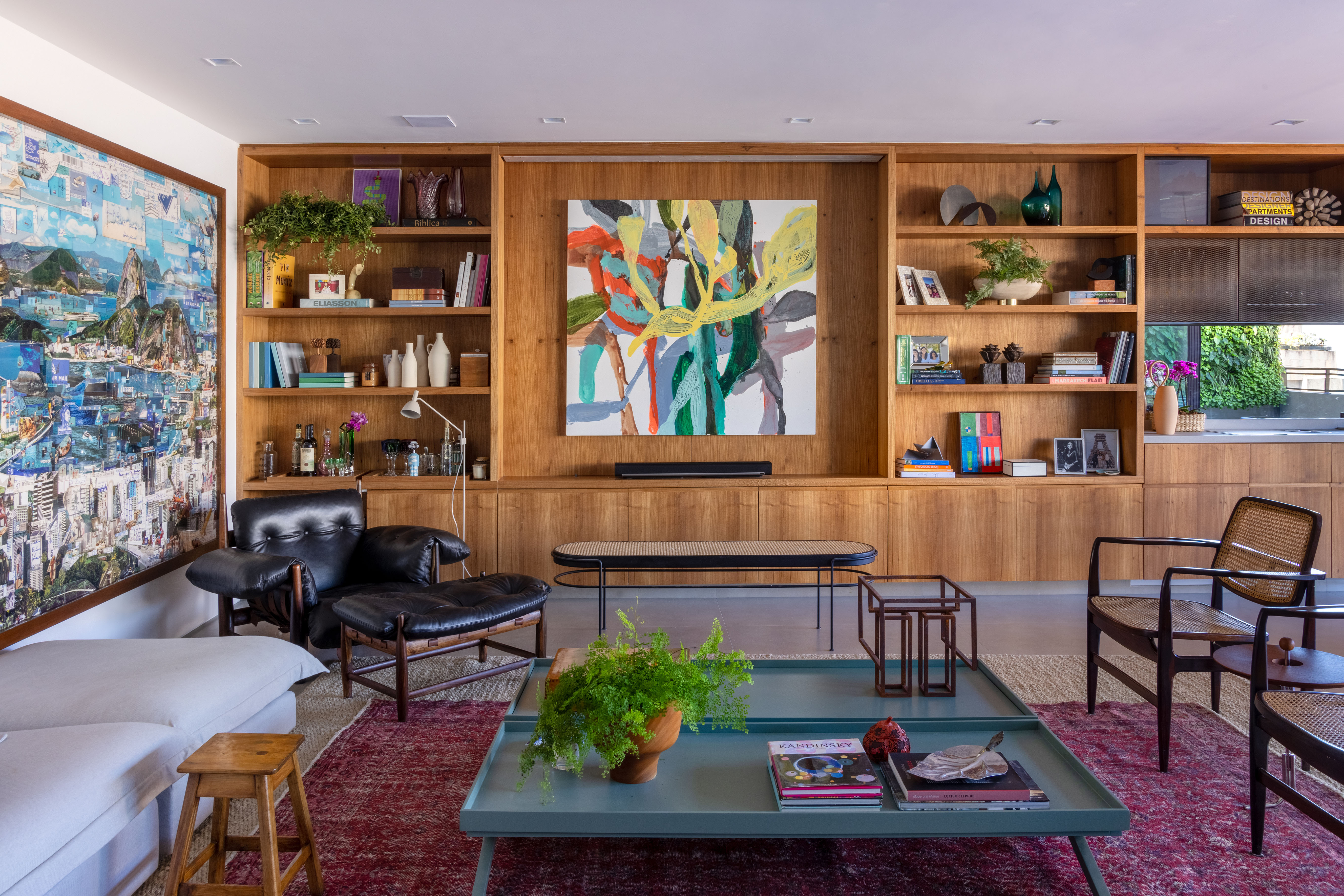 Como a arte se tornou elemento essencial na arquitetura de interiores?