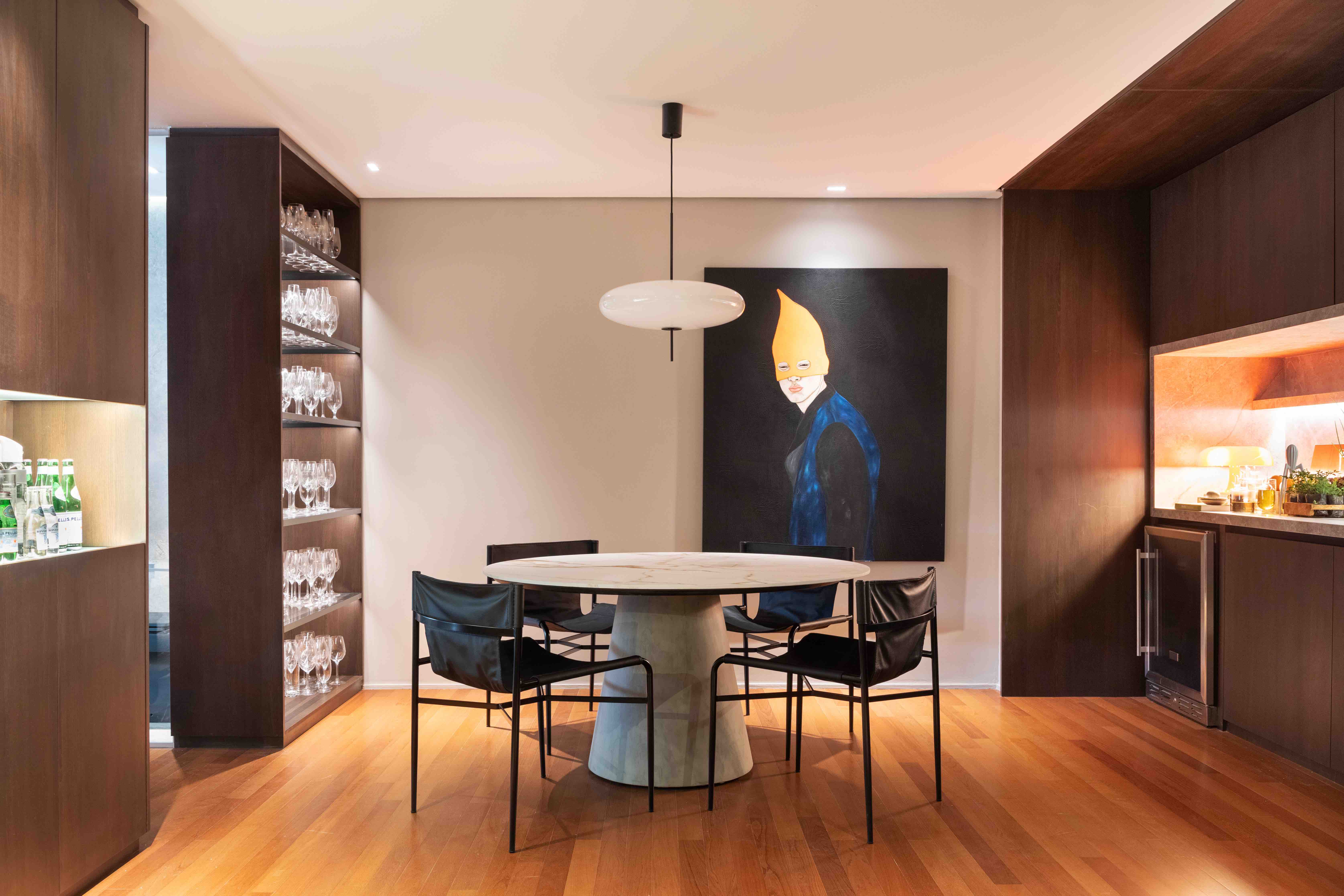21 inspirações de lustres modernos para a sala de jantar