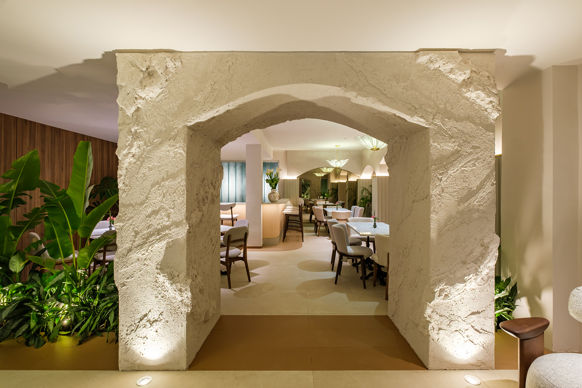 Natalia Urenda - Restaurante Entre Arcos. Projeto da CASACOR Bolívia 2024.