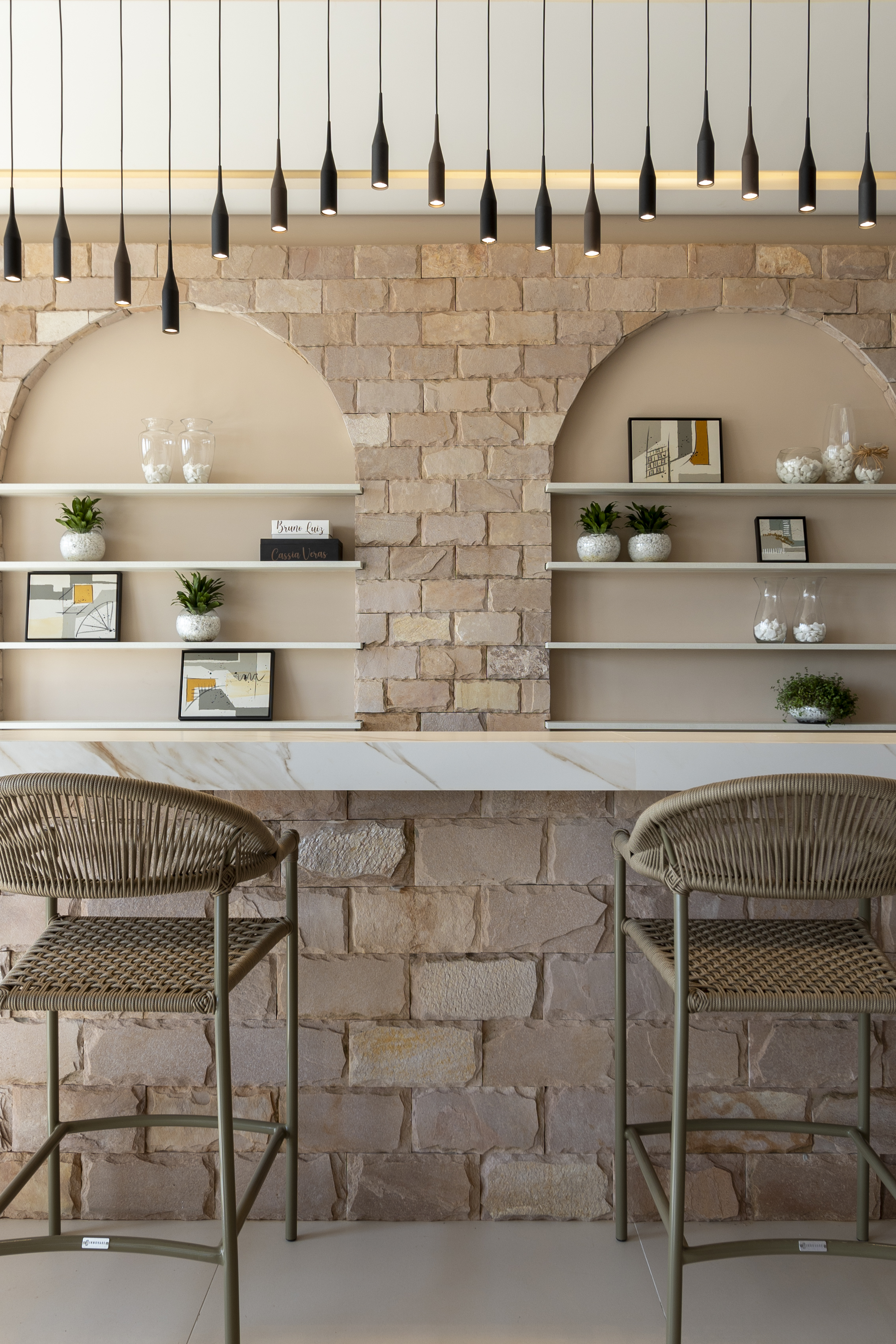 Cassia Veras e Bruno Luiz - Restaurante Arcos. Projeto da CASACOR Tocantins 2024.