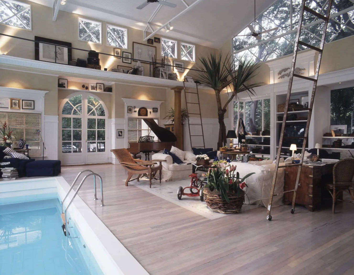 Área de convivencia y ocio diseñada por João Armentano para la muestra paulistana.