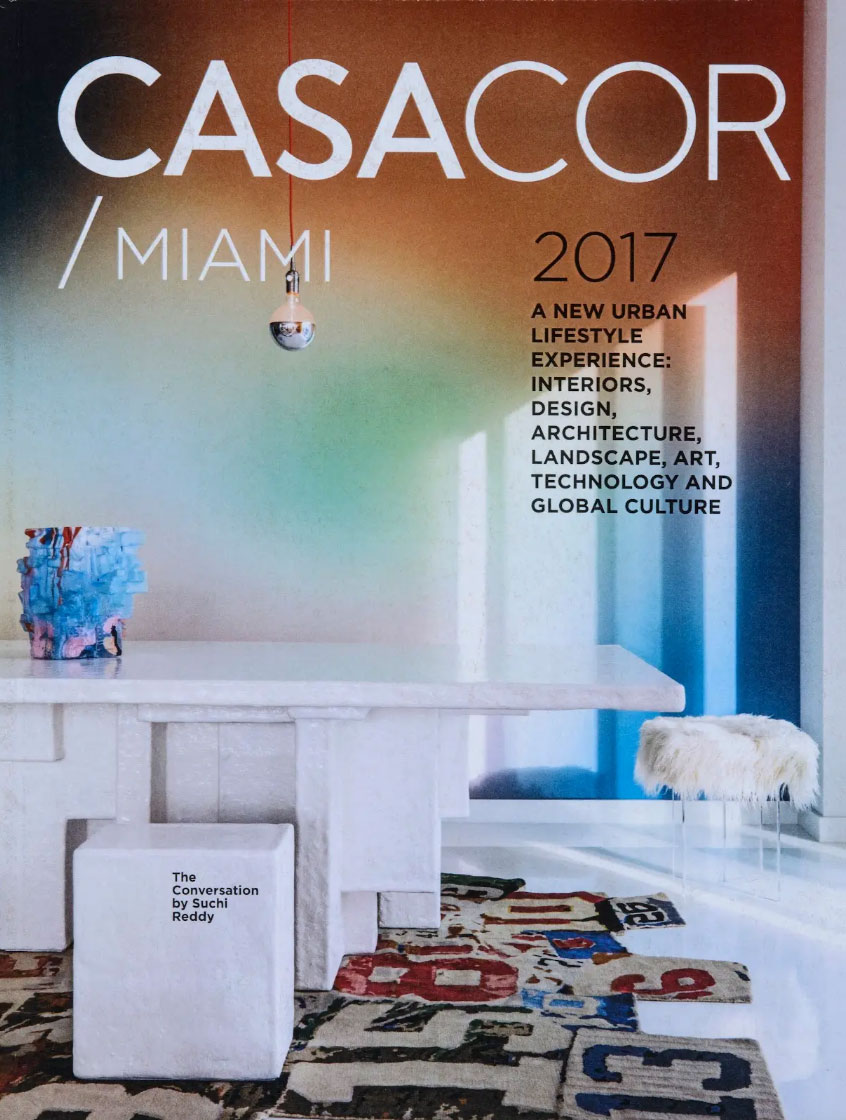 Portada del anuario de CASACOR Miami.